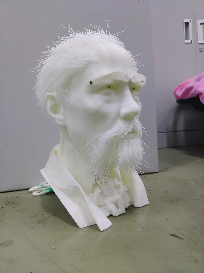 sculpture portrait old men