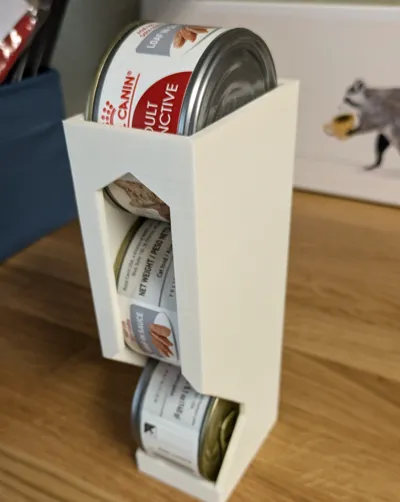 Pet food holder