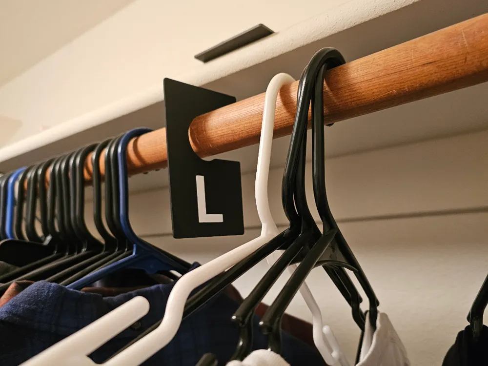 Clothing Size Dividers/Hanger by Newit00 MakerWorld