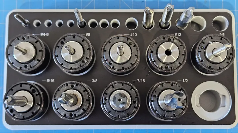 Holder tray for G12 tap collets