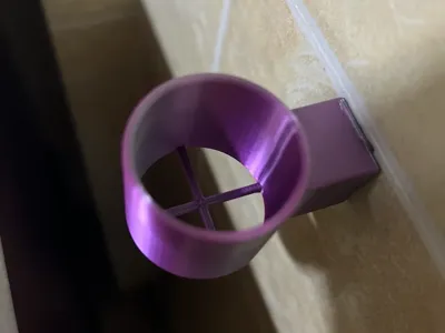 Wall-mounted Practical Toothbrush Holder without Water Accumulation