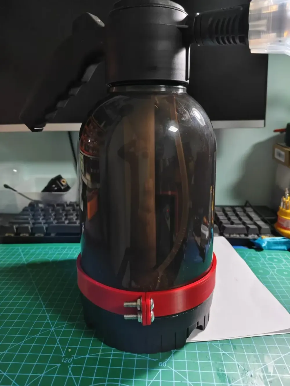 Car wash PA sprayer Xiaomi Air Pump 1S bracket by 半神赎的罪 MakerWorld