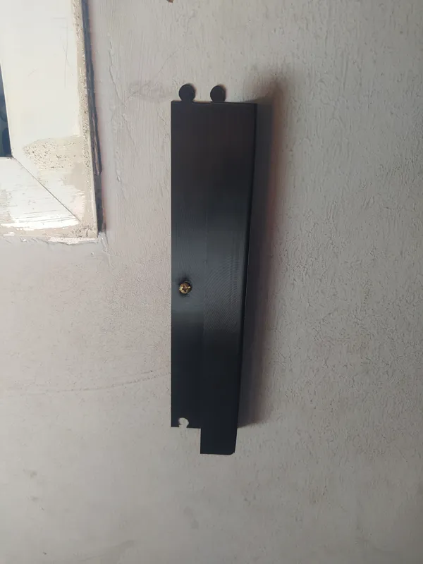 Guia lateral para Blackout