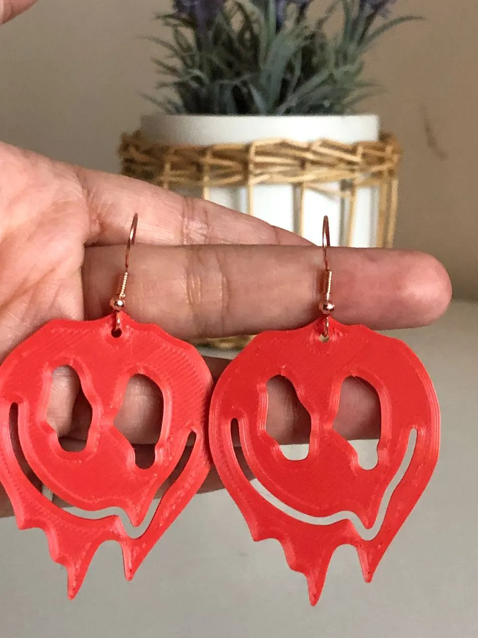 Earring Smile Melt view 3