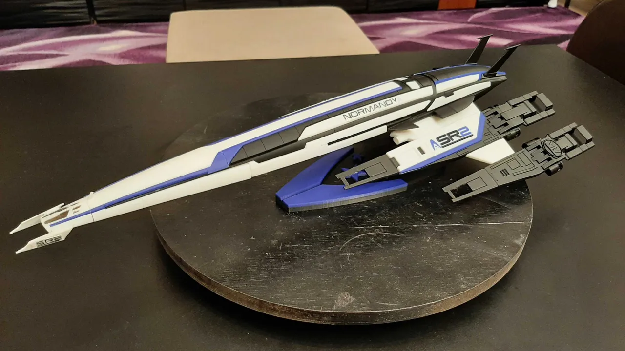 SSV Normandy SR2 view 2