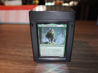 Ultimate Commander (Lite Edition - Double Sleeve)