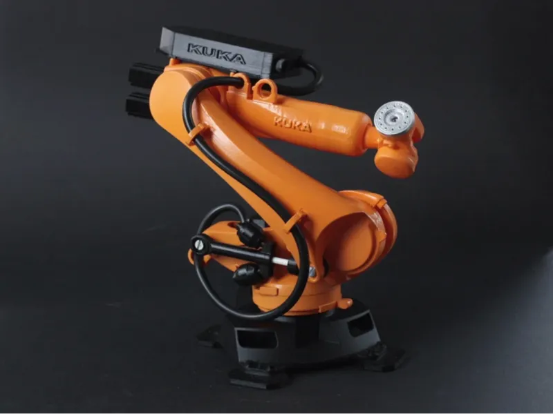 KUKA KR150 industrial robot scale model