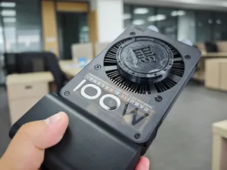 智云CX100灯头盖