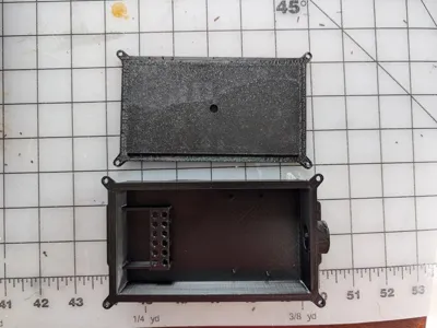 Meshtastic RAK19007 Case N antenna