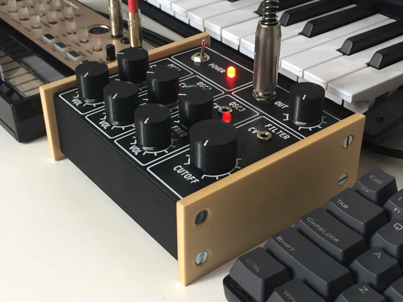 DS1 Synthesizer