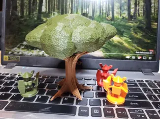 Tree with or without foliage for 28mm terrain DnD
