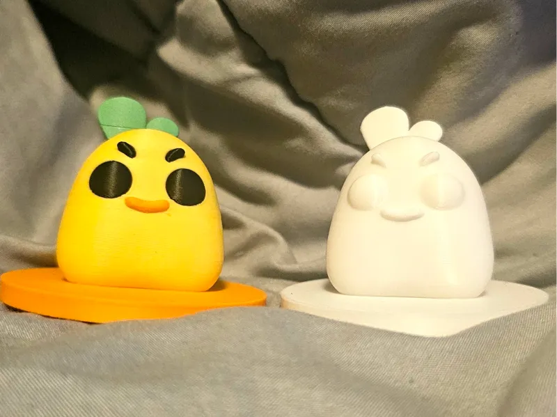Pudge! Friend desk buddy!
