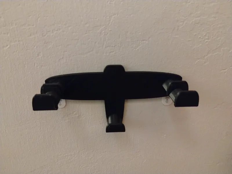 4 Hat + Accessory Hanger