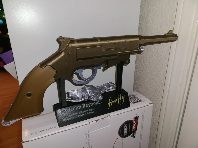 Serenity Model for Stand for Malcolm Reynolds Gun
