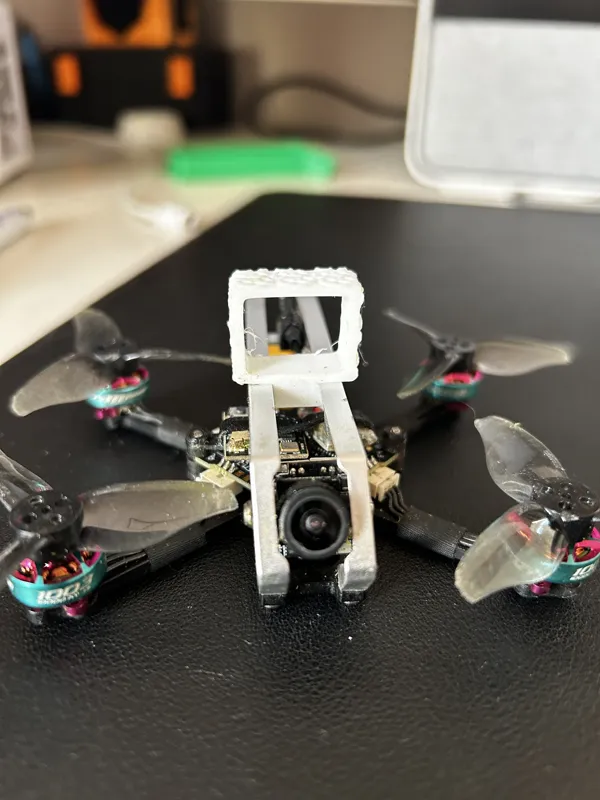 YMZFPV Lightning 2 550mah Battery top holder