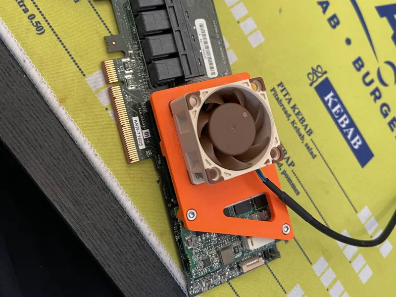 Adaptec 71605 Fan Mount With Cache Mount