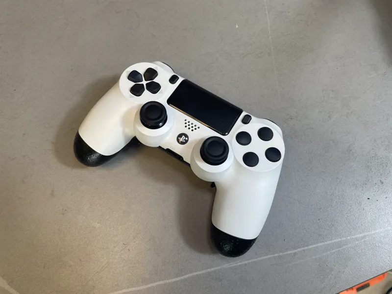 ds4 button