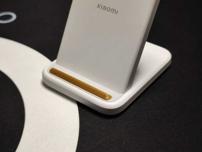 小米 30W 立式无线充灯光遮挡条