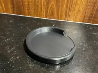 Kitchen utensil holder