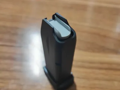 Non-empty Bullet Magazine Model for Blowback Toys