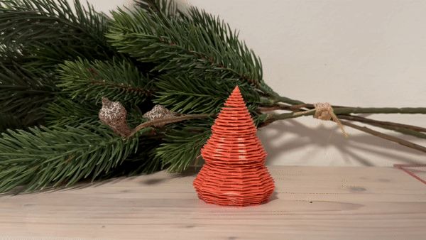 Christmas Tree Slinky Fidget