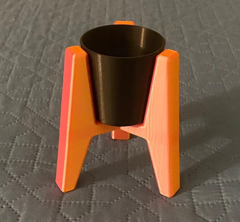 Pot with its Holder