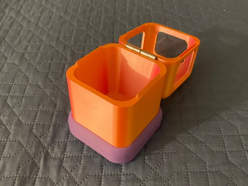 Greenhouse Mini Pot
