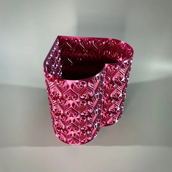 Vase cœur ondulé