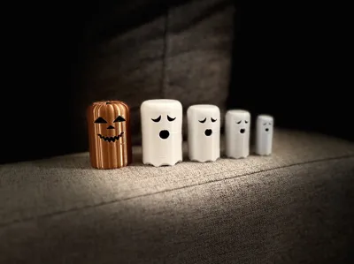 Stacking Pumpkins and Ghosts