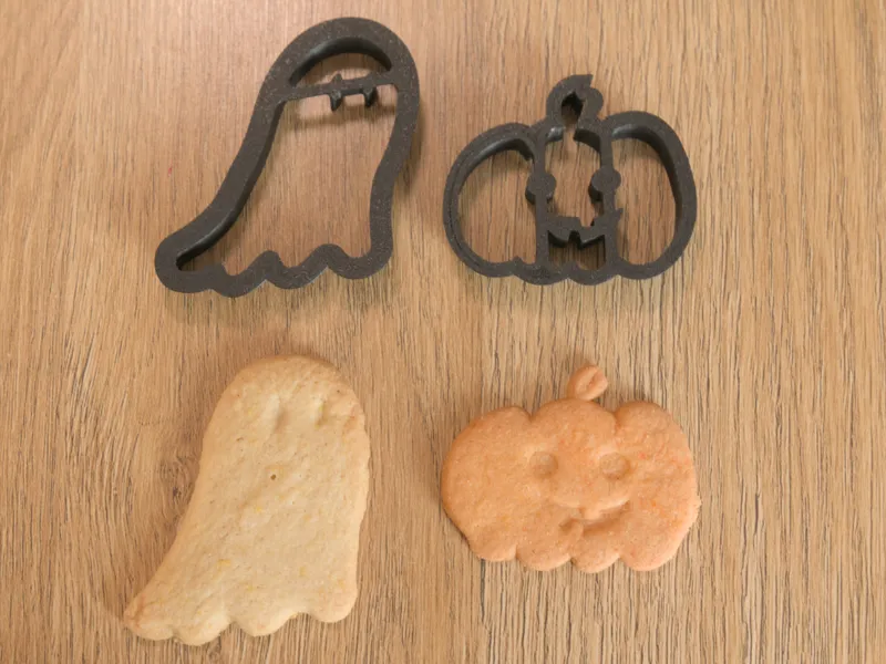 Halloween Cookie Cutters With A Stamp