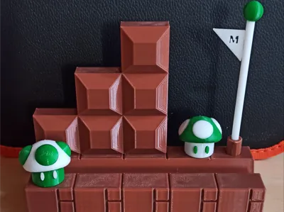 Super Mario Phone and Pen Holder
