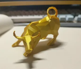 低多边形牛，金牛，华尔街铜牛，招财牛