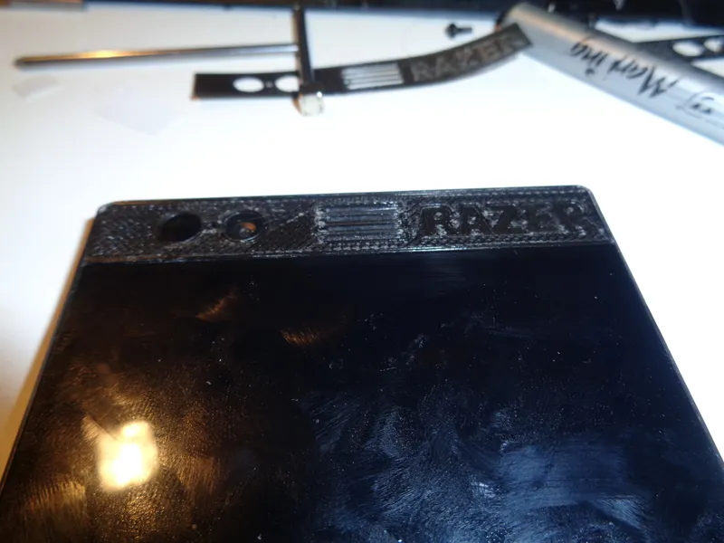 Razer Phone top grill