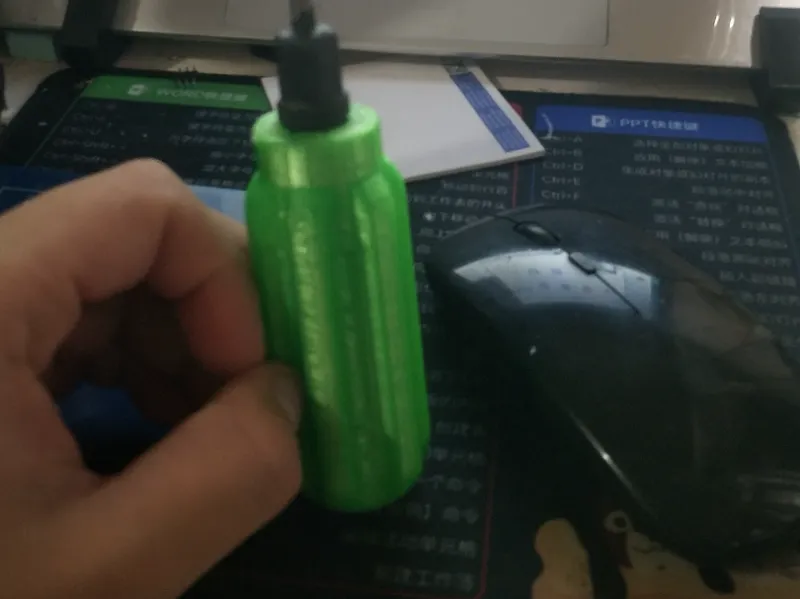 便宜的三块钱双头螺丝刀把手