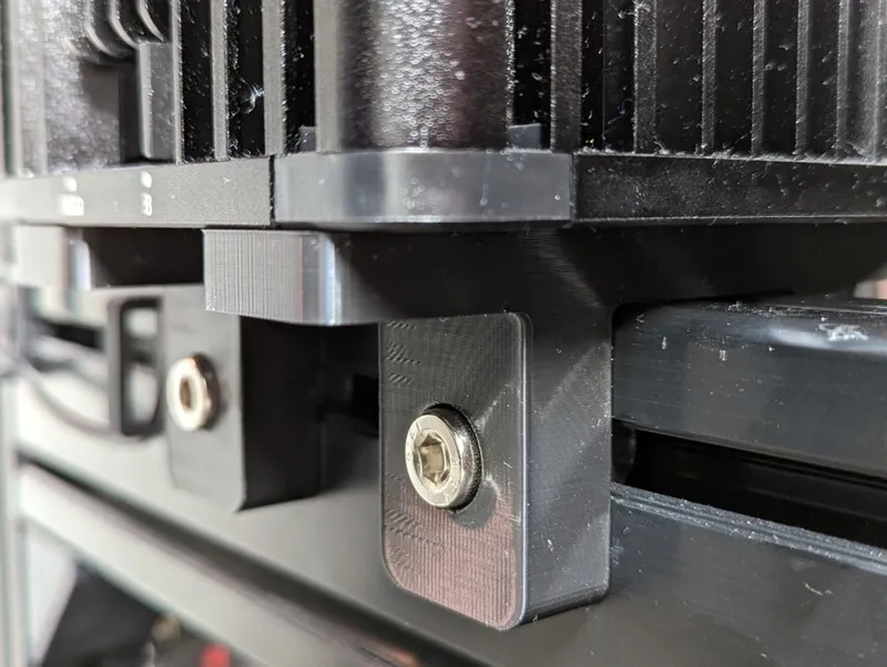 Fanatec SQ1.5 4040 Aluminium Mount Bracket