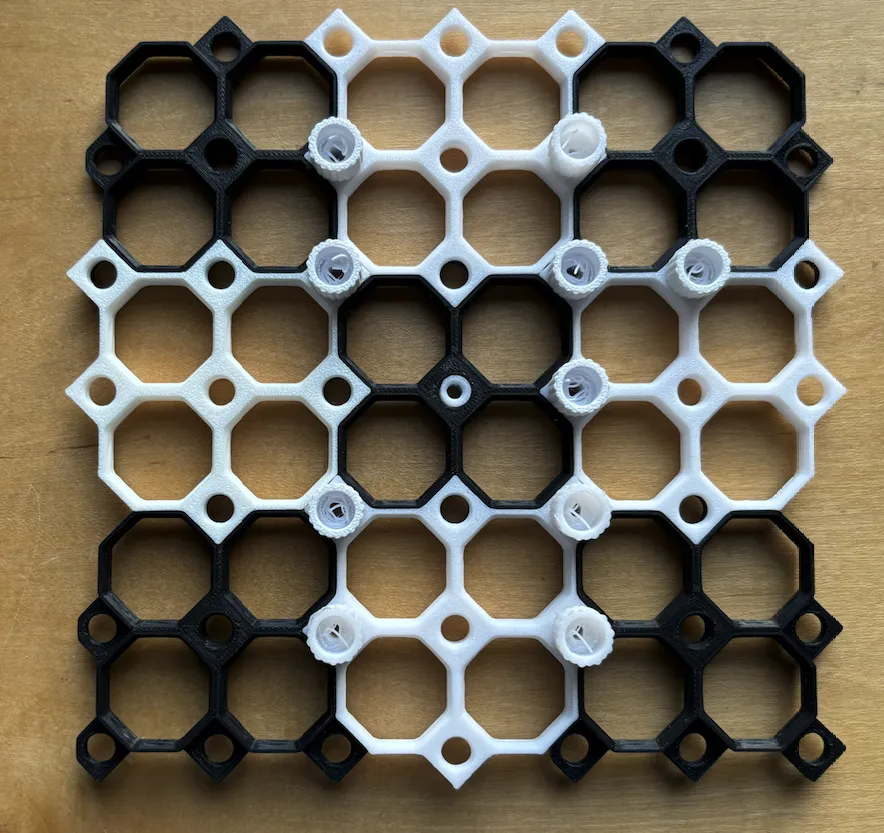 Overlapping multiboard: connect several into one - Free 3D Print Model ...