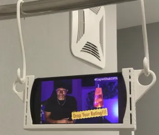 Shower-Rail Theater (Pro Max iPhone Holder)