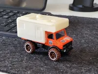 Camping-car Mercedes Unimog pour Hot Wheels — photo 1