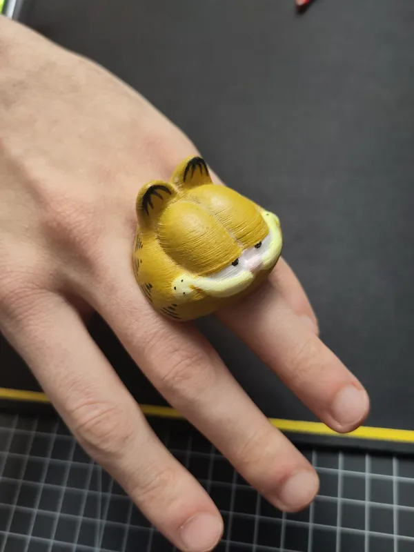Garfield Ring