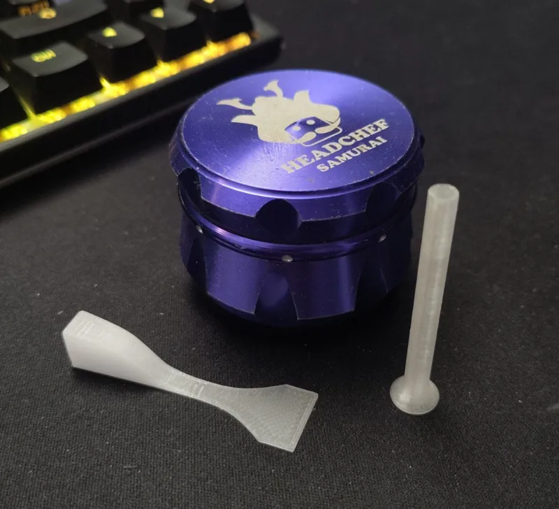 Pollen Scoop and Joint Press