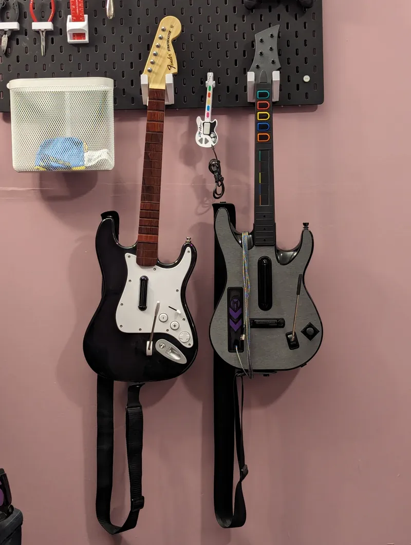 Guitar Hero/Rock Band Mount for IKEA Skadis