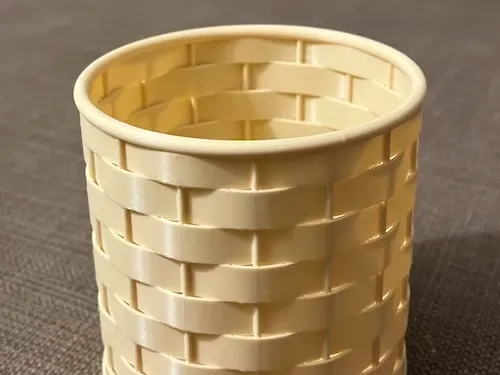 Circular woven basket