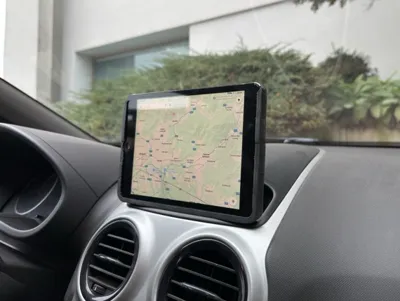 iPad support for car travel