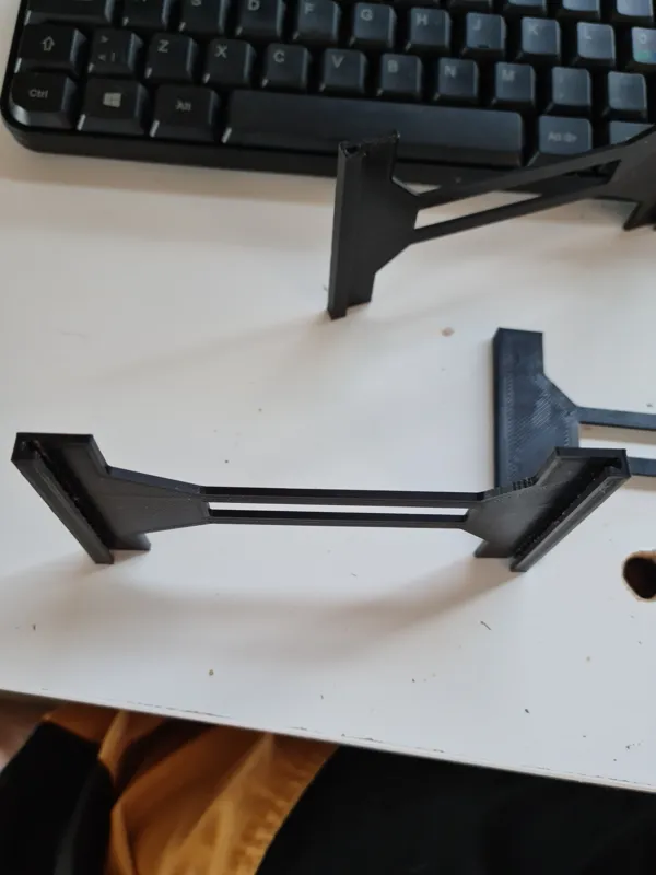 Number plate holder