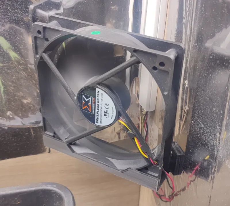 120mm fan mount corner 