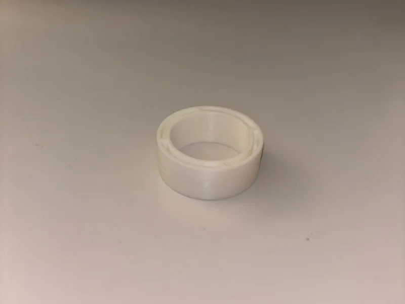 Roller tape core 