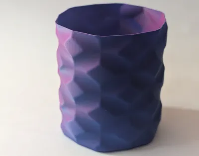 Vase Mode desk organiser