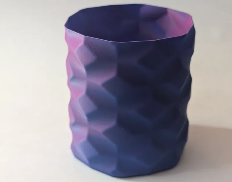Vase Mode desk organiser