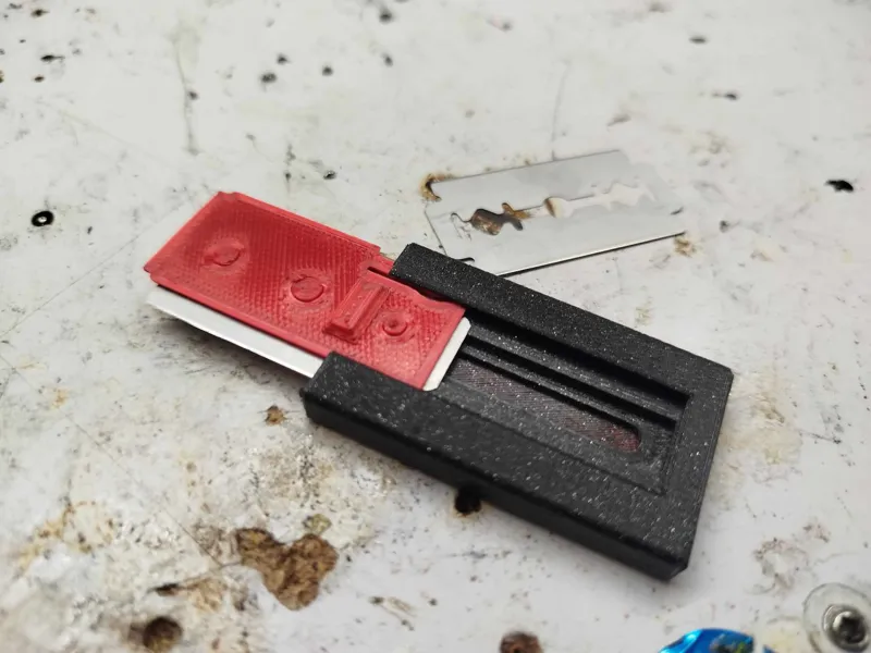 Razor Knife