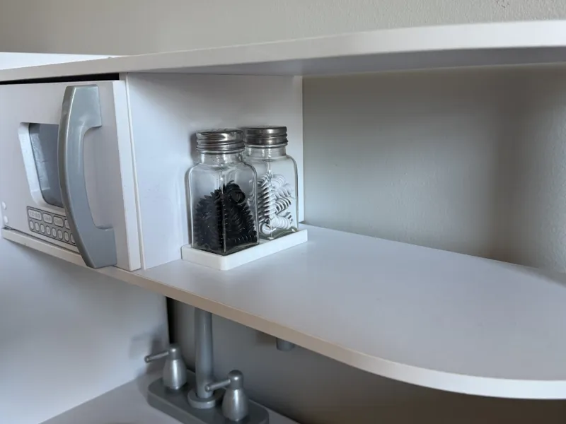 Salt and Pepper Holder
